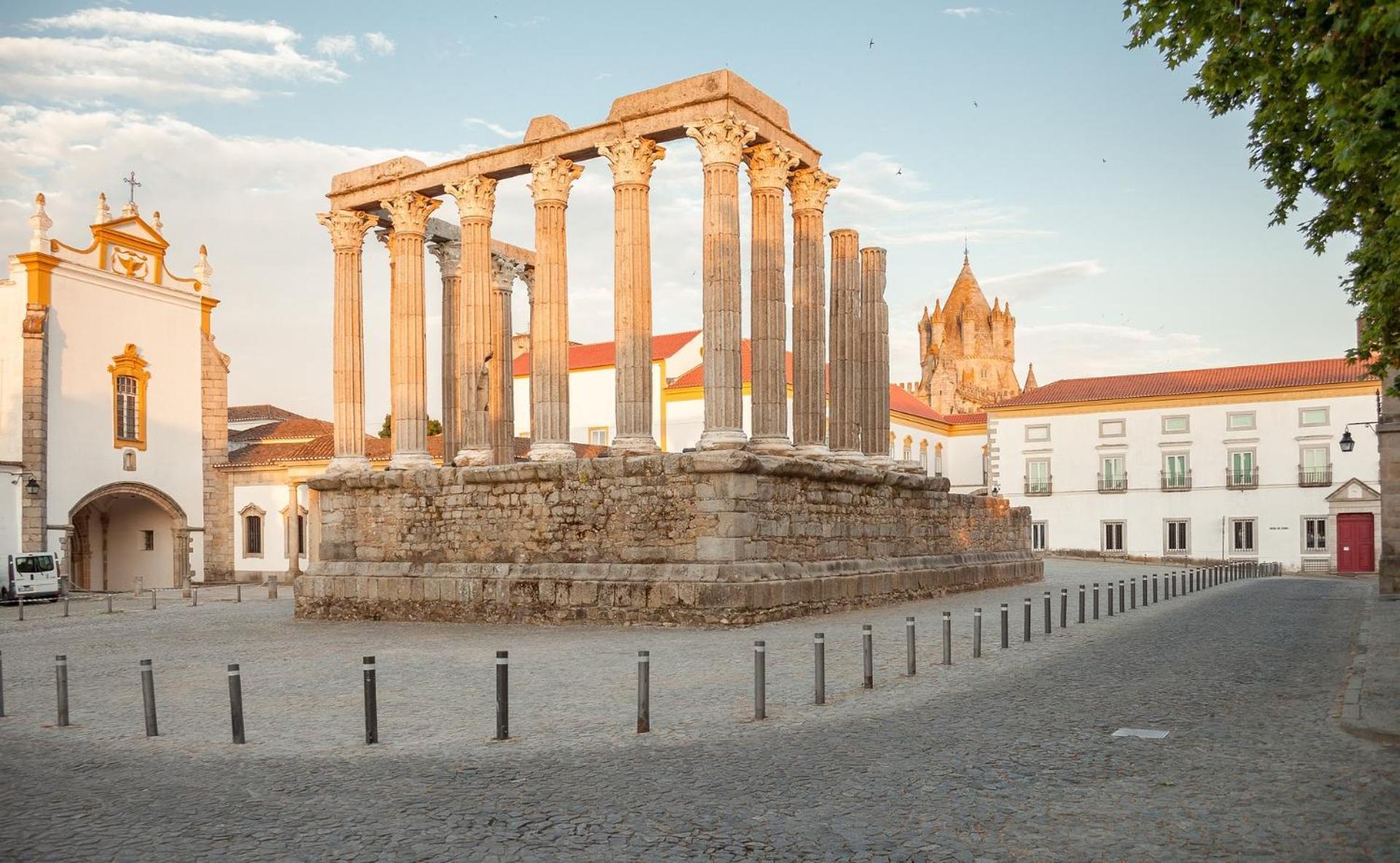 Parque De Campismo Orbitur Evora Hotel Luaran gambar