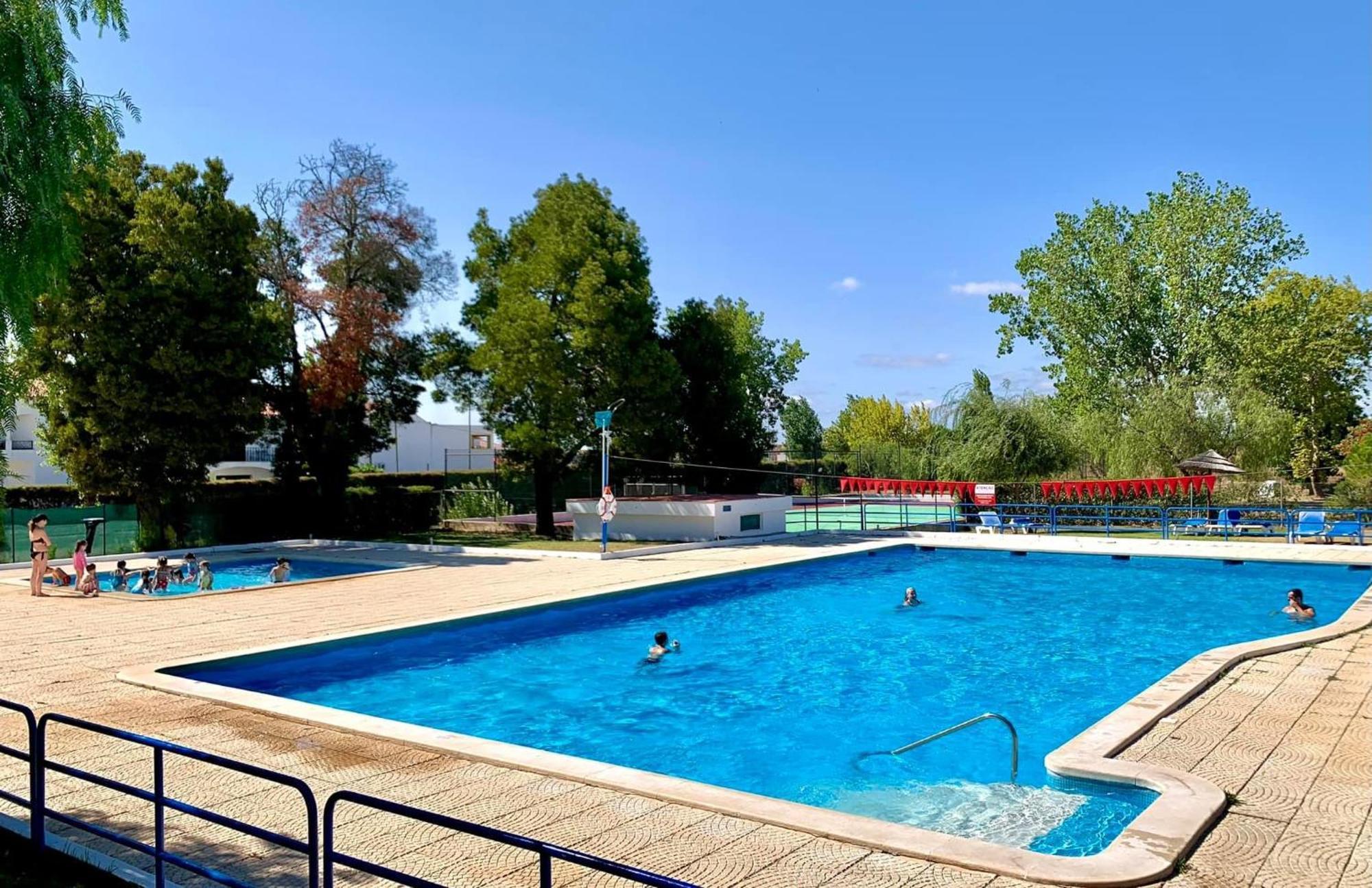 Parque De Campismo Orbitur Evora Hotel Luaran gambar